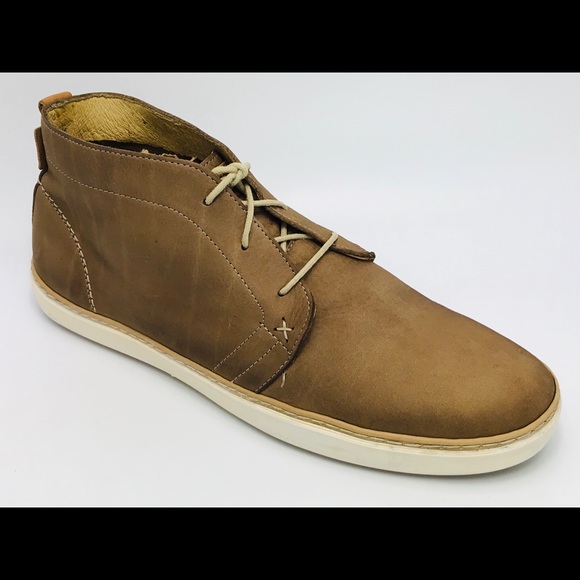 Wolverine 1883 Carlos Nubuck Chukka main image 6